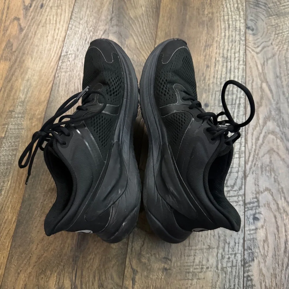 Lululemon Blissfeel Run Women's 7 Running Shoes‎ Triple Black Athletic Sneakers